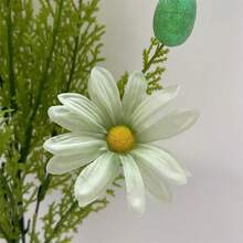 Rama de hojas de ciprés de pino artificial, huevos de Pascua coloridos, tallos florales de manzanilla de plástico, hermosa decoración artesanal - Verde - Ver 5