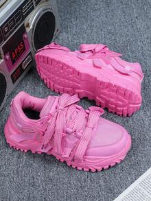 1 đôi giày thể thao nam màu hồng thời trang, thoáng khí, đế dày, có mặt dây chuyền hình ngôi sao tự tháo rời, thiết kế dây buộc đôi độc đáo, cỡ đôi. Giày thể thao đế cao đơn giản và đa năng, mang đến cảm giác nghỉ dưỡng, phù hợp cho mọi học sinh làm giày đi học. - Đào sao hồng - Xem 5