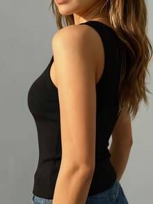 1pc Basic Solid Color Camisole With Built-In Bra, Sleeveless Round Neck Tank Top - Black - View 2