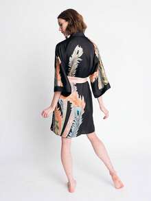 Áo khoác kimono dáng lửng phong cách Trung Hoa cổ điển, mới lạ, sang trọng, in họa tiết retro, kiểu dáng thanh lịch, thắt eo thoải mái, nhẹ nhàng, thích hợp cho kỳ nghỉ hè đi biển, thiết kế độc đáo, chống nắng. - màu đen - Xem 7