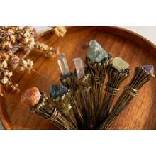 1 水晶魔杖 法杖魔法棒，适合魔术爱好者，角色扮演和派对表演的道具，圣诞节装饰礼物，家居装饰和服装配饰，工艺用品