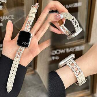 LuLuTom 1pc Fashion Luxury Lace Faux Pearls Rhinestone Leather & Metal Bracelet Band Compatible With Apple Watch Band S11/S10/9/8/7/6/SE/5/4/Ultra 2 3 Compatible With Apple Watch Band Strap 49mm (S10 S11)46mm 45mm 44mm (S10 S11)42mm 42mm 41mm 40mm 38mm, Watch Band Compatible With Iwatch, Fine Casual And Stylish Women Watch Accessories, Smart Watch Strap/Band