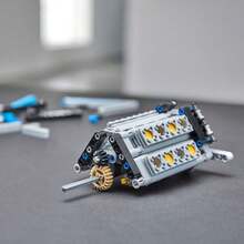 LEGO Technic  Chiron 42083 Race Car Building Kit And Engineering Toy, Adult Collectible Sports Car With Scale Model Engine (3599 Pieces) - Bugatti Chiron - View 6