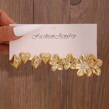 Set de 4-16 perechi de cercei asimetrici geometrici aurii pentru femei - Stil minimalist vintage, cu elemente florale, ursuleți și inimioare. Potrivit pentru purtare zilnică, festivaluri, petreceri, cadouri (cadou de calitate pentru prietene și mame), întâlniri și banchete. - Aur 4 - Vizualizare 4