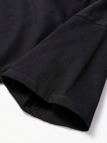 Camiseta Casual de Manga Corta para Hombre - Impresión de Tiburón y Gato de Dibujos Animados, Tela Transpirable, Ropa de Calle Cómoda para el Verano, Cuello Redondo, Ajuste Regular, Camiseta de Uso Diario| Camiseta gráfica divertida| Ajuste cómodo - Especificación - Ver 4