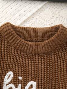 Infant Girls' Knitted Sweater With Delicate "Big Sister" Embroidery And White Floral Pattern, Soft And Cozy - Brown - View 2