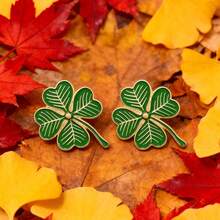 4-Piece Lucky Four Leaf Clover Brooch Set For St. Patrick's Day, Green Clover Enamel Pin Badge, - Multicolor - View 2