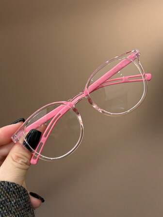 1ชิ้น แว่นตากันแสงสีฟ้าเลนส์ใสกรอบเรขาคณิตน่ารักสำหรับเด็ก เหมาะสำหรับอ่านหนังสือ ออกนอกบ้าน ของขวัญ อุปกรณ์เปิดเทอม ลำลอง เหมาะสำหรับเด็กชายและเด็กหญิง ชีวิตประจำวัน อ่านหนังสือ ดูทีวี เล่นเกมส์และใช้โทรศัพท์ แว่นตาแฟชั่นเลนส์ใส อุปกรณ์ประกอบฉากถ่ายภาพ ของตกแต่งชุดประจำวัน