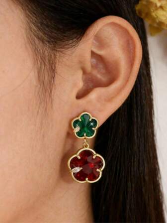 1 Pair Creative Asymmetrical Patchwork Contrast Color Unique Floral Earrings, Aesthetic Design