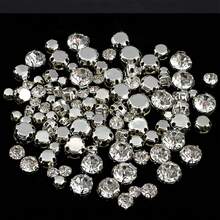 100 pezzi da 4mm/6mm/8mm di perline di cristallo a forma rotonda, luccicanti e colorate, fatte a mano, con base in metallo argentato con fori, piatte, per decorare abiti, vestiti, borse, scarpe, spille, orecchini, artigianato fai-da-te