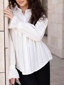 Blusa de mujer con botones delanteros, textura y volantes/ribete de volantes, adecuada para vacaciones, oficina, citas, uso diario, primavera/otoño - Blanco - Ver 6