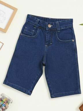 Bermuda Infantil Masculina Jeans Básica com Bolsos - Clássico e Confortável para Todas as Aventuras!