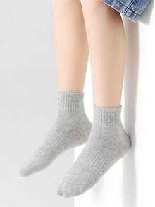 20/10/5/1 Pairs Kids Solid Color Sports Socks, Checkmark Decor, Classic Minimalist, Skin-Friendly Comfortable Black/White/Gray Short Socks, Casual Versatile Breathable Soft Sports Socks, Suitable For Back To School, Sports Events, Daily Wear, Campus Style, Outdoor Activities. Random Color Assortment, Multiple Packs Available - Multicolor - View 2