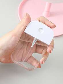 1个/2个38毫升/50毫升卡片喷雾瓶，小型酒精洗手液喷雾瓶，独立香水瓶，化妆水，驱蚊消毒水瓶，便携式香水喷雾瓶，超细雾化面部水瓶，喷雾瓶，小型酒精消毒喷雾瓶。 - 無色 - 查看 1