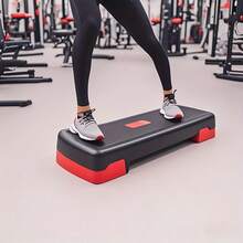 家用节奏瑜伽踏步机，符合人体工学的瑜伽踏步机 - 健身踏步平台，适合有氧运动和锻炼，防滑表面，适合家庭健身、团体健身、健身房训练和瑜伽有氧运动，结构坚固耐用，家用健身器材，运动器材，高强度锻炼工具，现代设计