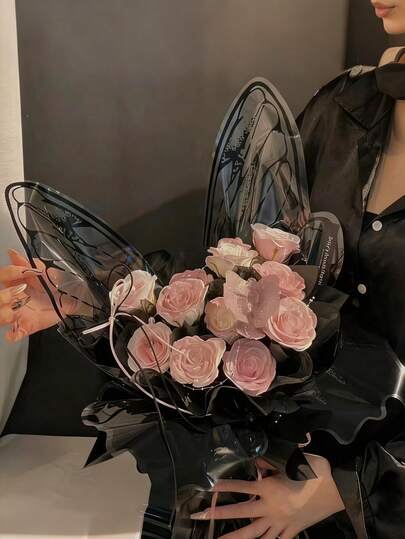 20pcs Butterfly & Floral Wrapping Paper, Waterproof Butterfly Bouquet Packaging Paper, OPP Transparent Floral Wrapping Paper, Suitable For Flower Shop Supplies, Gift Packaging, DIY Crafts, Size 19x22 Inches (Black Butterfly)