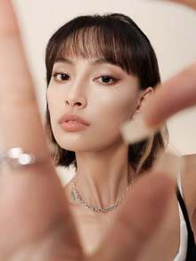 Little Ondine 02 Grayish Brown Contouring & Highlighting Liquid, Mousse Texture, Soft Focus Matte Finish, Finger Blendable, Quick Drying, Lightweight Buildable, Long-Lasting, Palm-Sized, Just A Dab Sculpts & Highlights, 4.5g/0.16oz - 02 Xám Bóng Nâu - Xem 11