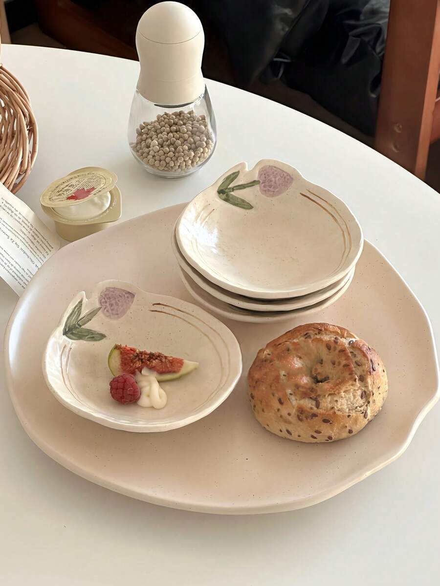 1pc/2pcs Asymmetrical Floral Pattern Ceramic Plate, Cute Snack Dish, Dessert/Cake Plate, Side Dish Plate, Japanese Style Line Ceramic Plate, Elegant Snack/Fruit Plate, Oval Breakfast Plate, Suitable For Serving, Restaurant, Dessert Shop, Living Room - Multicolor - View 1