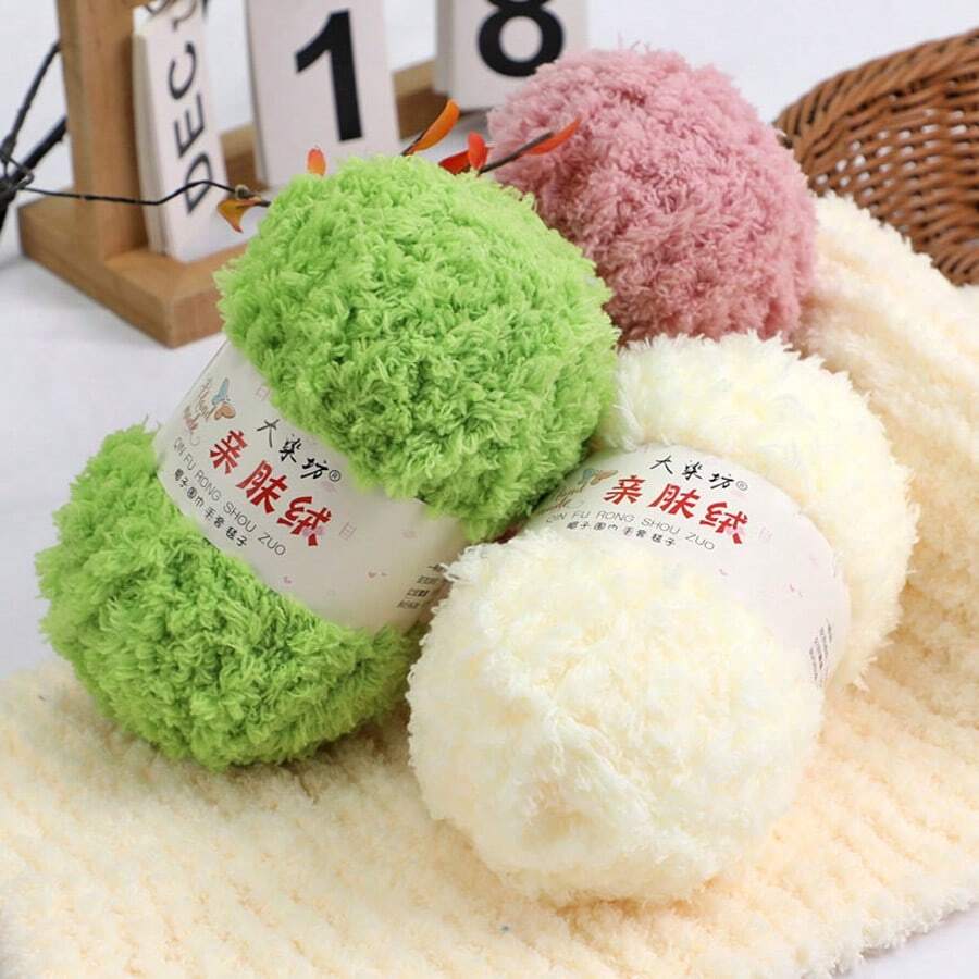 3 Balls X 50g/1.76oz Coral Velvet Knitted Blend Yarn For DIY Hand Knitting Scarf, Baby Blanket, Tote Bag - 50g/3 Pieces - View 1