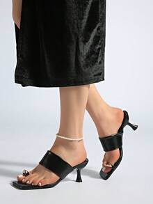 5cm New Colorblock Minimalist Wedge Thong Sandals For Women, Summer Open Toe High Heels 2025,Kitten Heels,Flip Flops - Black - View 2