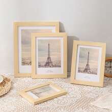 一套木质相框，适用于10x15厘米照片，带背板，可选白色、黑色、原木色，适用于海报、文凭、证书、文件等，可摆放在桌面或墙上，是家居、卧室、房间装饰的理想之选，也适用于情人节、婚礼、婚纱照、照片保存等场合。 - 彩色 - 查看 11