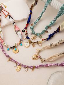 1 chiếc vòng cổ thép không gỉ hình giọt nước hình lục giác mặt trời cỏ ba lá phong cách Bohemian mới, mạ vàng 18k, tôn lên nét quyến rũ độc đáo của phụ nữ, phù hợp để đeo hàng ngày, trang phục dự tiệc và giao lưu, có thể đeo như bùa hộ mệnh, trang phục dự lễ hội âm nhạc. Trang sức dành cho phụ nữ. - màu sắc - Xem 4