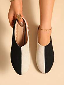 Women's Casual Versatile Commuting Contrast Color Block Wedge Loafers - Black and White - View 2