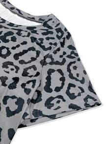 女士休闲豹纹圆领宽松短袖连衣裙，春秋季