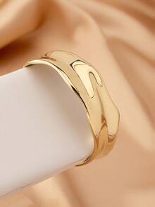 1pc Fashionable Asymmetric Geometric Hollow Gold Bracelet, Suitable For Vacation, Beach, Formal Party And Daily Outfit Accessory - Multicolor - View 5