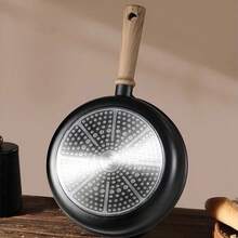 1 Juego de Baterías de Cocina de Titanio Antiadherente de Alta Calidad en Negro, Incluye Olla Antiadherente, Sartén, Olla de Sopa, Sartén Plana con Tapas Transparentes - Libre de PFOA. Apto para Cocina de Inducción, Compatible con Todas las Estufas.