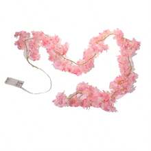 1条2米20朵粉色人造樱花花环，带LED粉色灯串，适用于家居装饰、墙面、家具装饰、节日派对氛围营造、情人节、生日、毕业典礼等场合，可爱又实用，可作庭院装饰（不含电池）。多条使用可达到图片所示效果。 - 大花朵燈串 - 查看 7