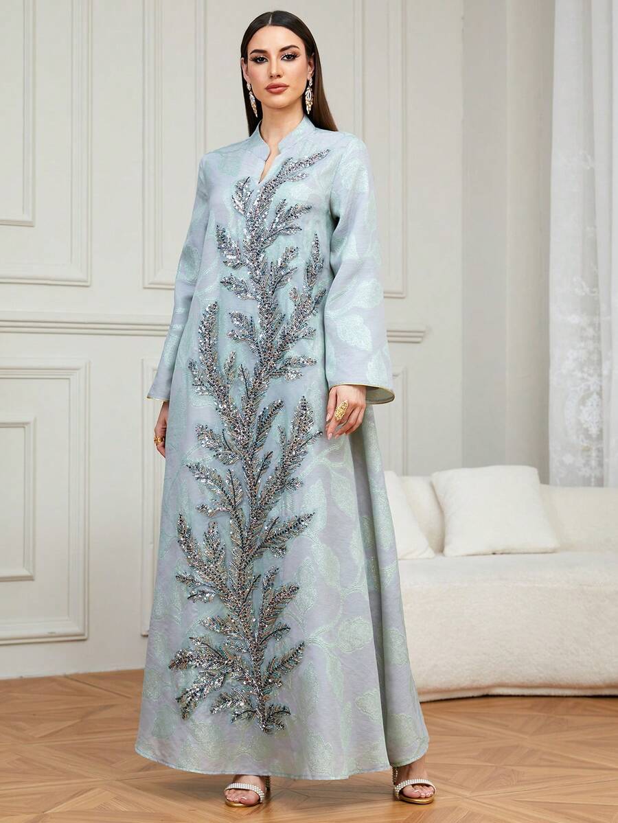 女士优雅V领长袖长款卡夫坦连衣裙，梭织面料饰以串珠点缀，适合开斋节春季穿着。 - 灰色 - 查看 1
