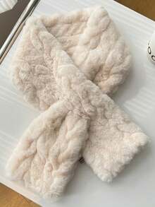 女士时尚柔软仿毛皮交叉围巾裹领羊毛加厚围巾头巾女孩百搭休闲秋冬保暖颈巾适合日常搭配