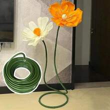 1卷5米/16.5英尺柔性仿真花管 - 可裁剪长度的可弯曲PE管，适用于人造花、气球拱门和DIY工艺品，不易缠绕，经久耐用，室内/室外均可使用，提供白色、绿色、金色三种颜色可选，用途广泛，可用于家居装饰，结构坚固，适用于花园、户外、家居装饰、婚礼和节日设计 - 彩色 - 查看 4