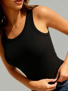 1pc Basic Solid Color Camisole With Built-In Bra, Sleeveless Round Neck Tank Top - Black - View 5