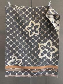 1pc Elegant Floral Pattern Jacquard Faux Cashmere Warm Scarf/Wrap, Fashion Versatile Air Conditioning Shawl For Women, Suitable For Daily Matching And Decoration, Autumn/Winter