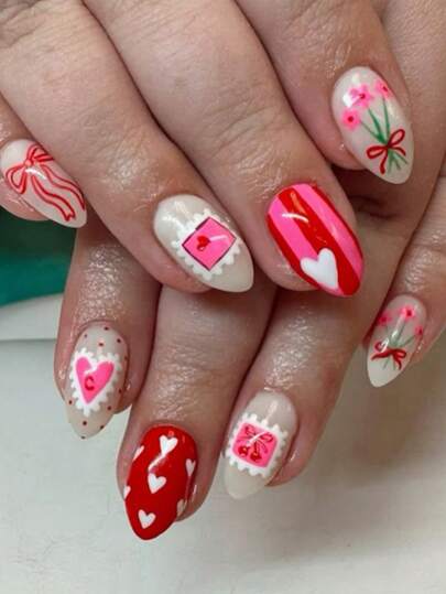 情人节美甲，24 件套杏仁形情人节蝴蝶结信封心形花束按压式短指甲，非常适合时髦女孩、办公室女士、派对、约会、日常佩戴和节日场合。