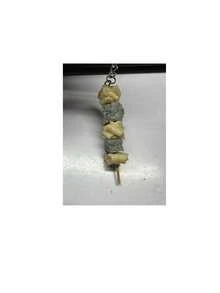 قلادة واقعية بشكل قطعة دجاج مقلي قطعة واحدة، قطع دجاج مقلي، ساق دجاج وجناح شواء سيخ واقعي