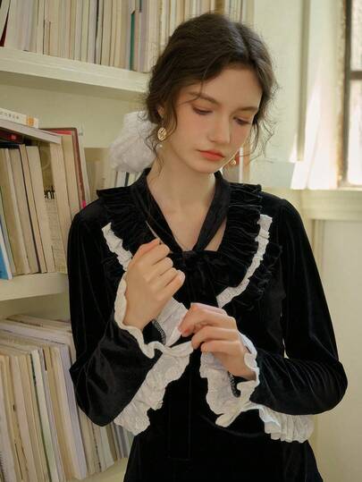 Simple Retro Damskjorta med spetsmönster och lappkrage i sammet