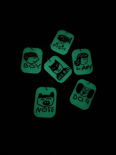 Acrylic Keychain Pendant, Glow-In-The-Dark, Artistic Design, Gift For Friends Gifts For Mother, Father, Graduation, And Teacher