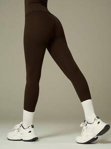 UONNOU 舒适塑身瑜伽两件套 | 长袖上衣 + 高腰紧身裤，适合日常运动 - 咖啡棕 - 查看 8