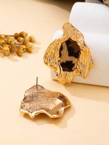 1对女士耳环，时尚不对称几何豹纹波浪耳环，适合冬季佩戴 - 金黃色 - 查看 5