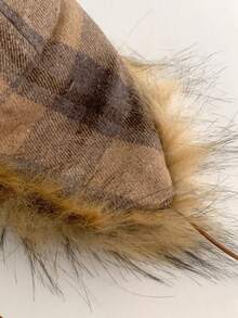 格子羊羔绒棒球帽，复古美式格子图案字母刺绣，保暖内衬带耳罩，秋冬季保暖飞行员帽