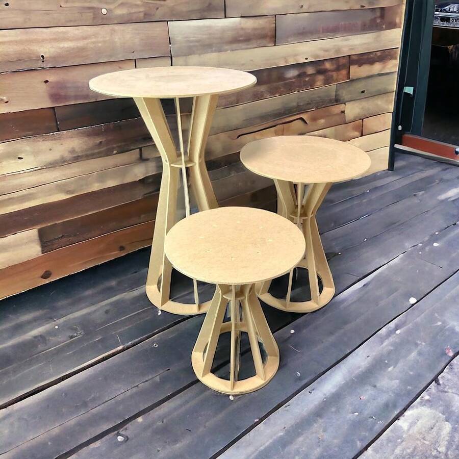 Set Of -Shaped MDF Cylindrical Tables For Parties, Displays, And Events. - Beis - Ver 1