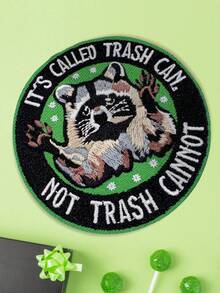 1pc A Charming "IT'S CALLED TRASH CAN. NOT TRASH CANNOT" Funny Raccoon Embroidered Patch, A Fun Patch, A Raccoon Patch, A Cute Patch, Ironable, Suitable For Decorating Jeans, Jackets, T-Shirts, Backpacks, Bags, Hats, Etc. - Multicolor - View 1