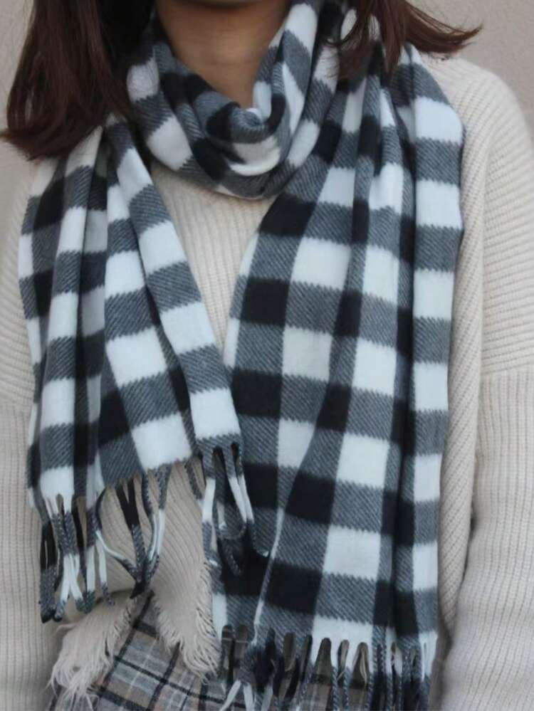 1pc Men's European & American Style Plaid Tassel Warm Scarf, Suitable For Students, Couples, And Outdoor/Business Activities In Autumn/Winter - Black and White - View 3