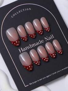 手工制作的杏仁形美甲贴纸，红色法式Y2K风格，手绘法式波点和手绘渐变腮红印花设计，用于美甲装饰。包含1片果冻胶和1把指甲锉，非常适合日常佩戴，也适合科切拉音乐节派对装扮，以及美甲贴片和美甲护理产品。美甲用品 - 紅色 - 查看 1