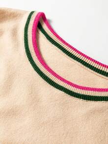 Acelitt Áo len nữ cổ tròn tay phồng bất đối xứng in họa tiết quả mơ, thích hợp cho mùa thu. - Màu be - Xem 6