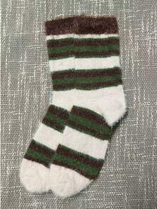 1 Pair Women's Autumn/Winter Fashionable Colorblock Fuzzy Striped Socks, Retro Cute Colorful Mid-Calf Crew Socks