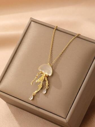 1pc Stainless Steel Jellyfish Pendant Necklace, Lightweight Luxury Bohemian Vintage Fashion Unisex Couple Necklace (OPP Bag Packaging)